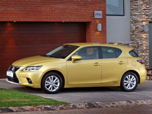 Lexus CT200h 2014 года (ZA)